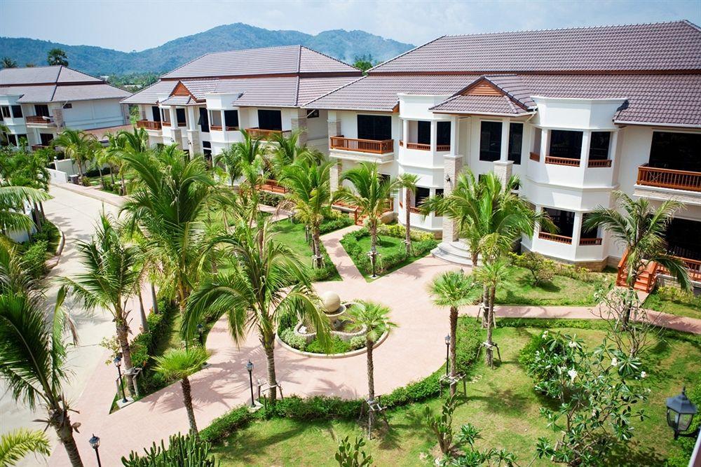 Rawai Grand House -Sha Plus Hotell Exteriör bild